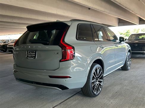 New 2026 Volvo XC90 B6 Ultra w/ Protection Package image 2