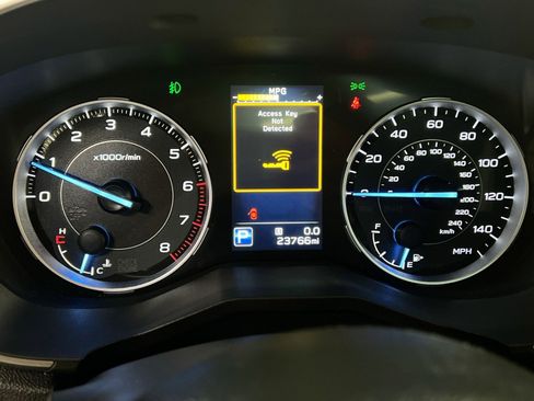 Used 2022 Subaru Ascent Limited w/ Technology Package image 21