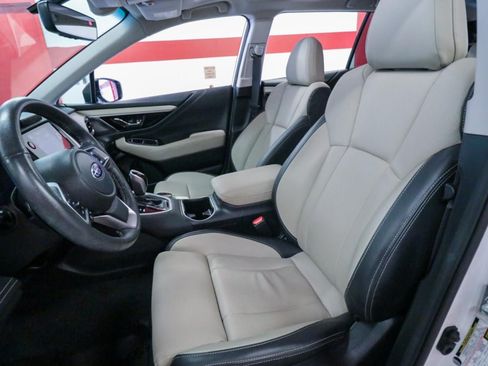Used 2022 Subaru Outback Limited AWD/4WD image 10