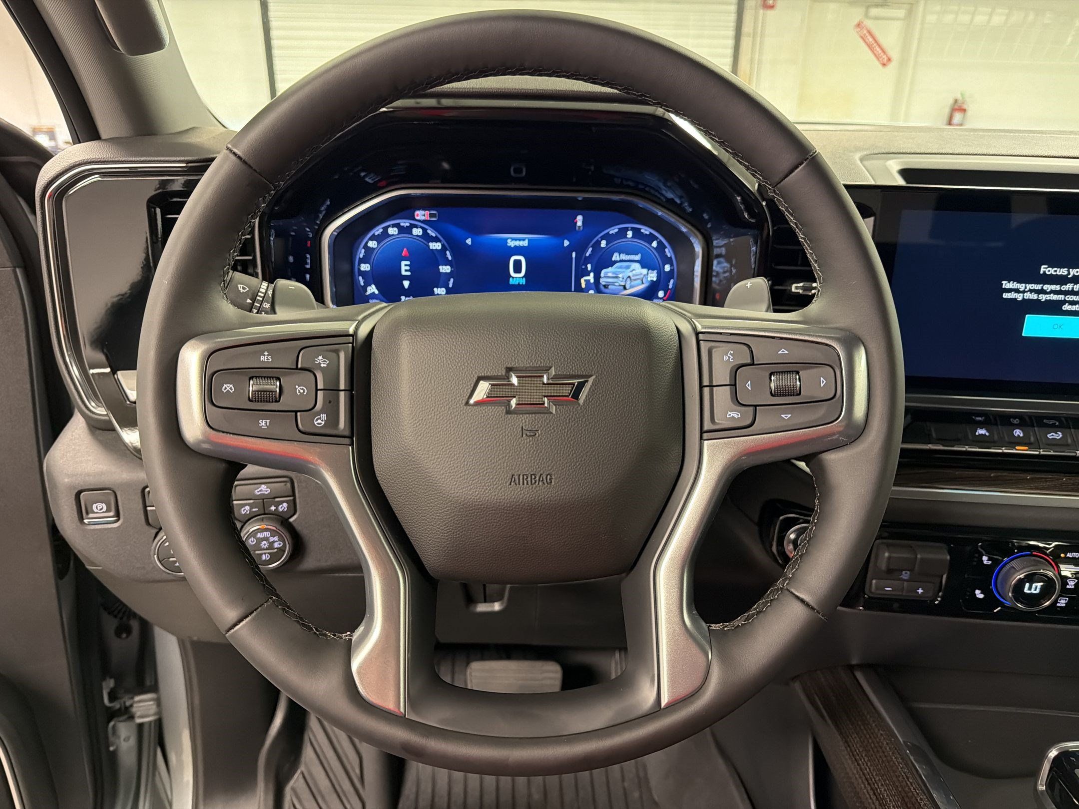 New 2026 Chevrolet Silverado 1500 RST AWD/4WD image 10