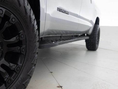 Used 2015 Toyota Tundra SR5 w/ SR5 Upgrade Package image 27