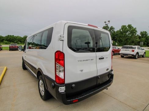 Used 2024 Ford Transit 350 XLT RWD image 4