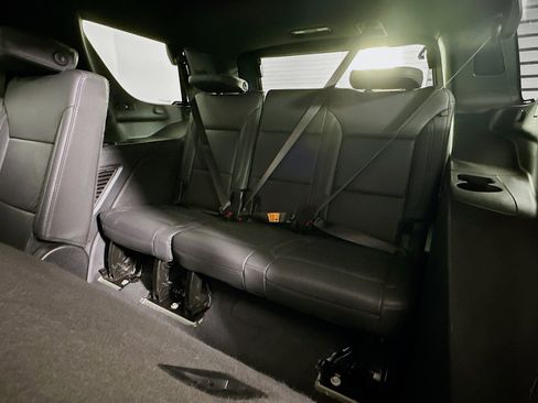 Used 2024 Chevrolet Tahoe LT image 28