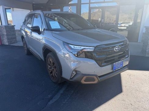 Used 2025 Subaru Forester Sport image 2