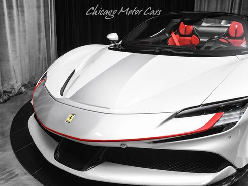 Used 2022 Ferrari SF90 Spider AWD/4WD image 32
