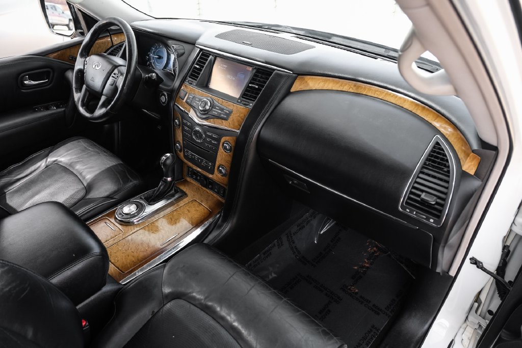 Used 2014 INFINITI QX80 2WD w/ Theater Package image 10