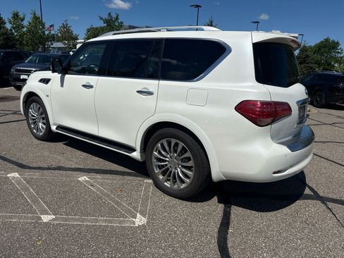 Used 2017 INFINITI QX80 4WD w/ Deluxe Technology Package image 6