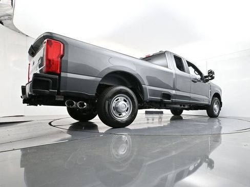 New 2026 Ford F250 XL RWD image 32