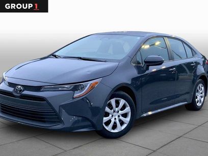 Used 2025 Toyota Corolla LE