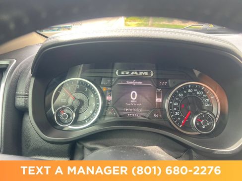 Used 2020 RAM 1500 Laramie AWD/4WD image 19
