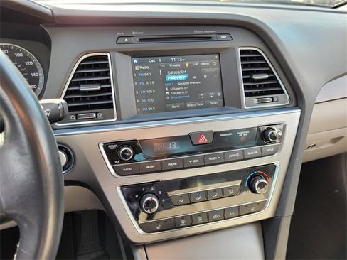 Used 2016 Hyundai Sonata Sport w/ Option Group 1V image 23