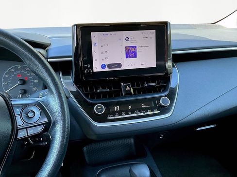 Used 2024 Toyota Corolla LE image 11