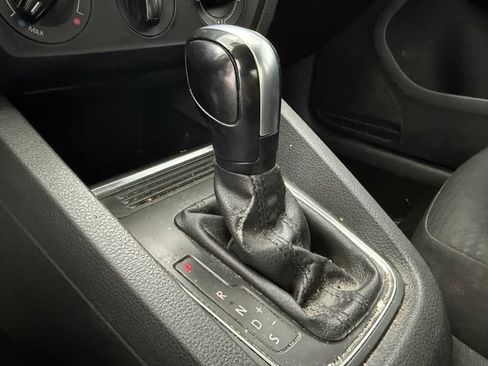 Used 2015 Volkswagen Jetta S FWD image 12