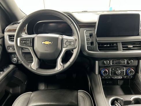 Used 2024 Chevrolet Tahoe Premier AWD/4WD image 11
