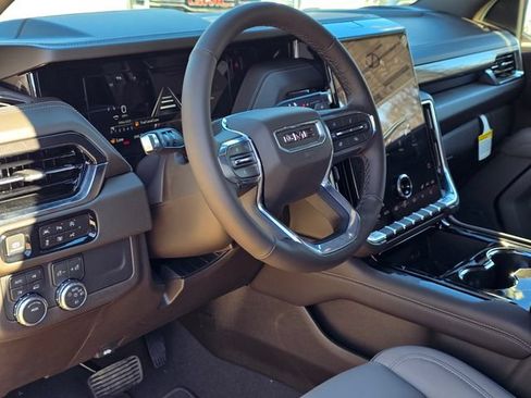 New 2026 GMC Yukon XL Elevation AWD/4WD image 16