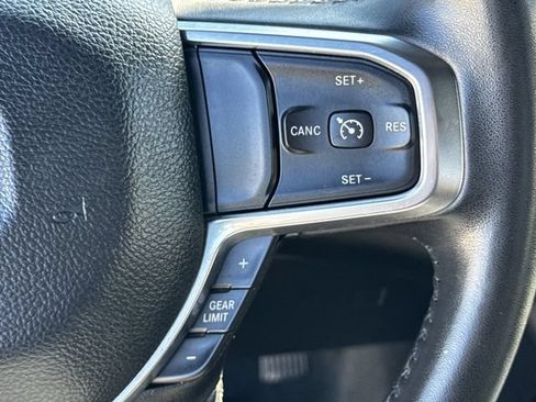 Used 2024 RAM 1500 Laramie AWD/4WD image 23