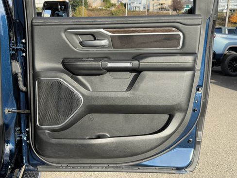 Used 2020 RAM 1500 Laramie image 27