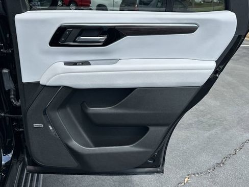 New 2025 Chevrolet Tahoe Premier image 41