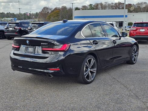 Used 2022 BMW 330i xDrive Sedan w/ Driving Assistance Package image 8