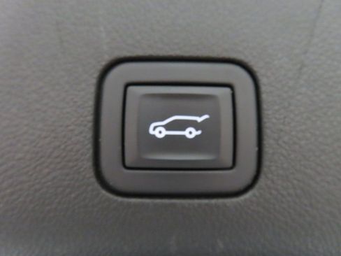 Used 2023 Chevrolet Tahoe High Country image 40