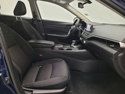 Used 2024 Nissan Altima 2.5 S FWD image 21