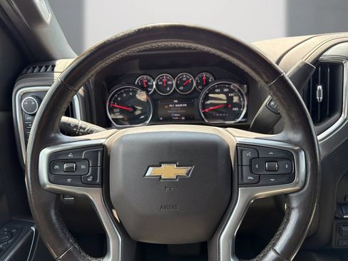 Certified 2019 Chevrolet Silverado 1500 LTZ AWD/4WD image 19