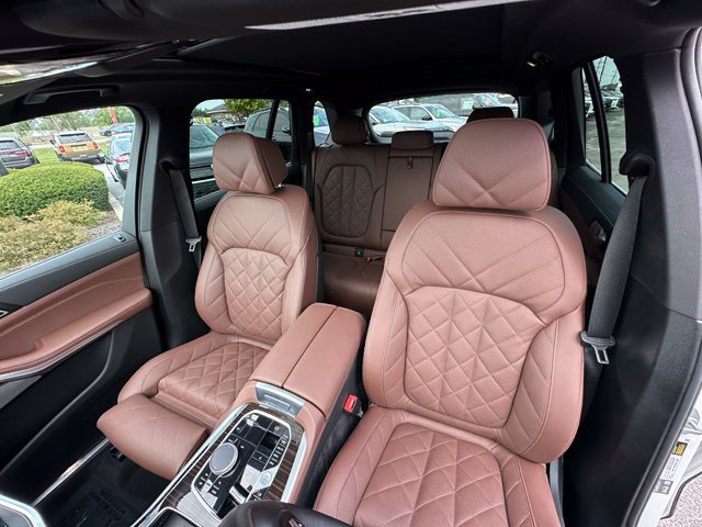 Certified 2026 BMW X5 xDrive50e w/ Climate Comfort Package AWD/4WD image 31