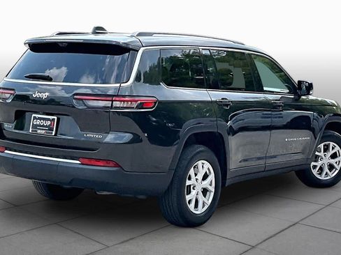 Used 2023 Jeep Grand Cherokee L Limited w/ Luxury Tech Group II AWD/4WD image 13