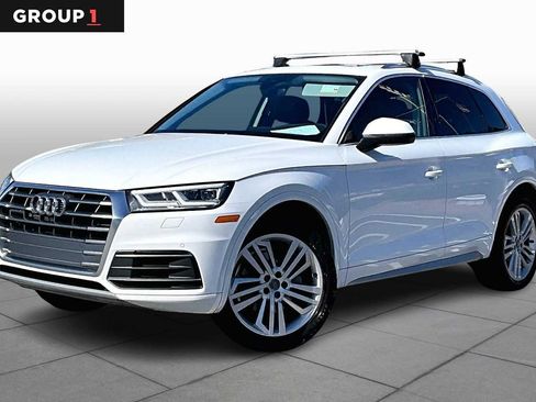 Used 2020 Audi Q5 2.0T Premium Plus w/ Premium Plus Package AWD/4WD image 1