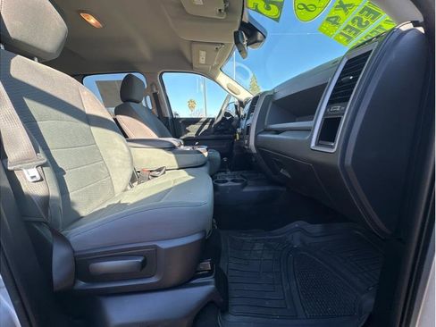 Used 2018 RAM 2500 Tradesman w/ Popular Equipment Group image 11