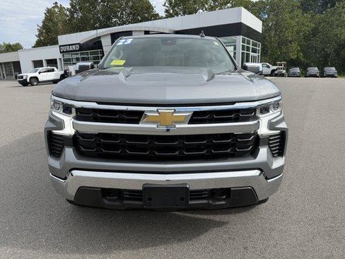 Used 2023 Chevrolet Silverado 1500 LT AWD/4WD image 17