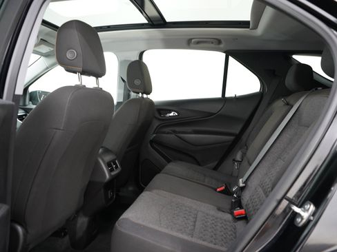 Used 2024 Chevrolet Equinox LT AWD/4WD image 15