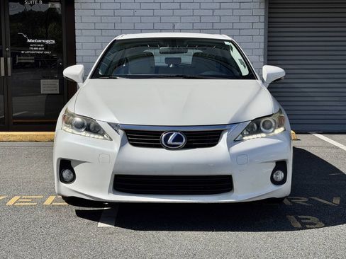 Used 2012 Lexus CT 200h Premium FWD image 2
