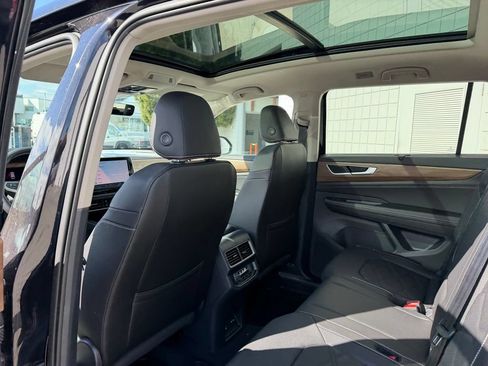 New 2026 Volkswagen Atlas SE AWD/4WD image 17
