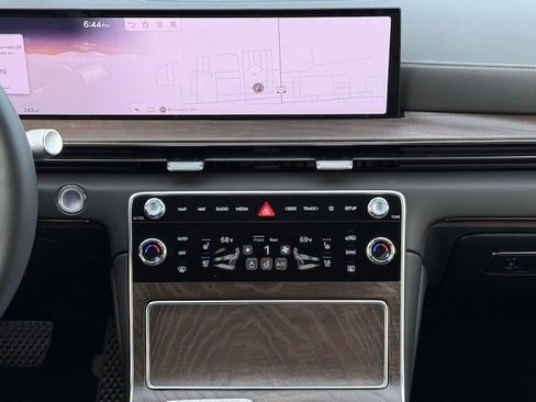 New 2025 Genesis GV80 3.5T Advanced image 20