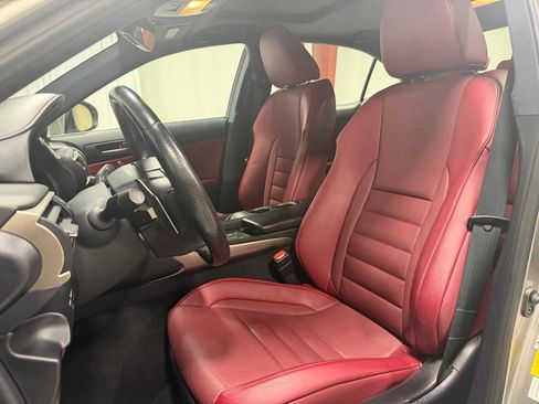 Used 2020 Lexus IS 300 F Sport w/ F Sport Package AWD/4WD image 22