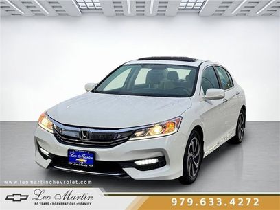 Used 2017 Honda Accord EX