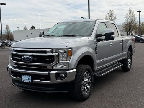 Used 2021 Ford F250 Lariat w/ Lariat Ultimate Package AWD/4WD image 4