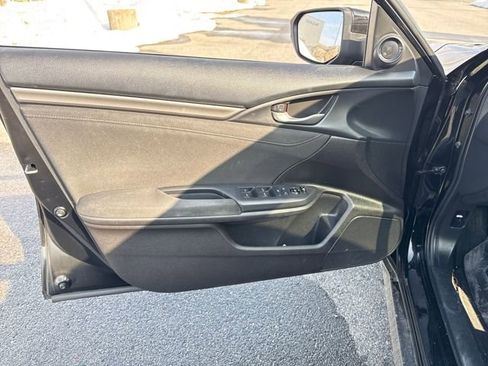 Used 2020 Honda Civic EX image 15