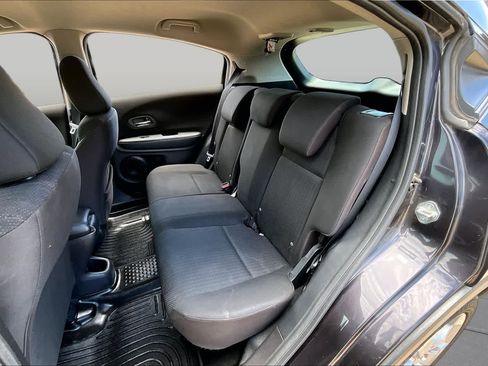 Used 2016 Honda HR-V LX image 17