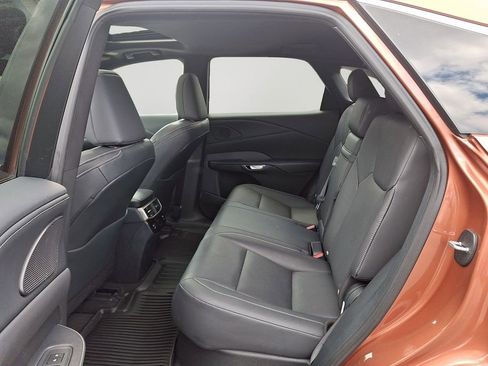 Used 2023 Lexus RX 350 Premium Plus w/ Cold Area Package AWD/4WD image 8