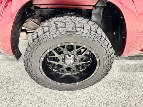 Used 2019 RAM 1500 Laramie w/ Sport Appearance Package RWD image 8