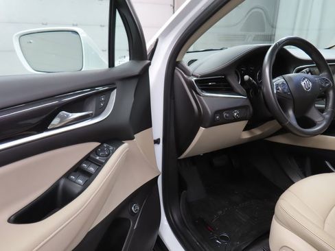Used 2019 Buick Enclave Essence AWD/4WD image 45
