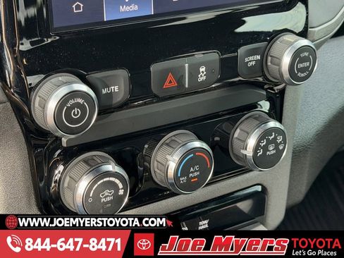 Used 2025 RAM 3500 Tradesman w/ Chrome Appearance Group image 20