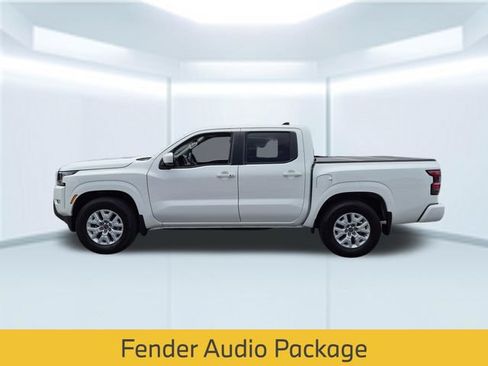 Used 2024 Nissan Frontier SV w/ SV Convenience Package RWD image 2