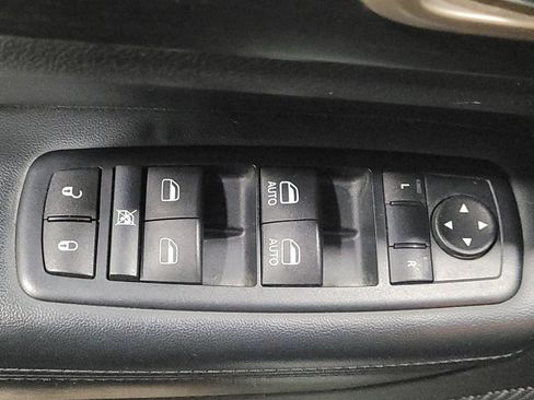 Used 2015 Jeep Grand Cherokee Laredo w/ Quick Order Package 23E image 27