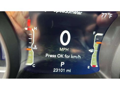 Used 2025 Jeep Wrangler Unlimited Sahara AWD/4WD image 15