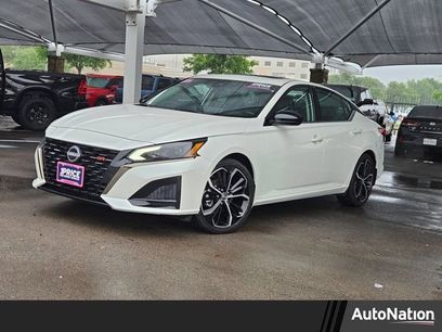 Used 2025 Nissan Altima 2.5 SR w/ SR Premium Package