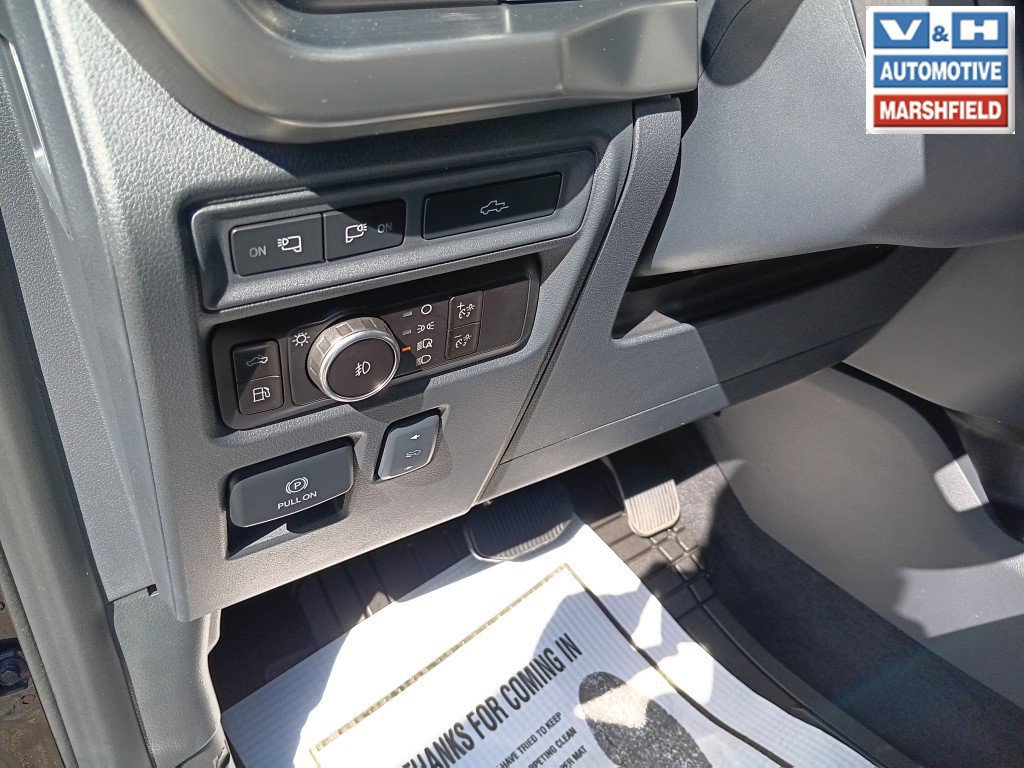 Used 2023 Ford F150 Lariat w/ Equipment Group 502A High AWD/4WD image 16