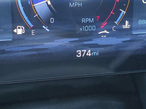Used 2026 Chevrolet Equinox LT FWD image 12